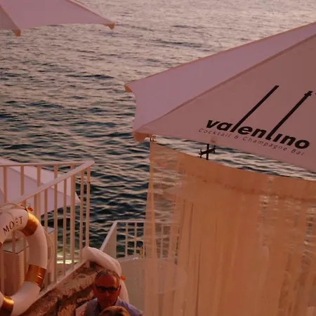 Blue Seaview روفينج